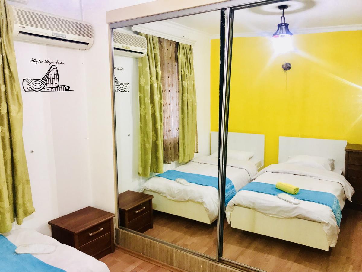 Check-In Hostel Baky Esterno foto