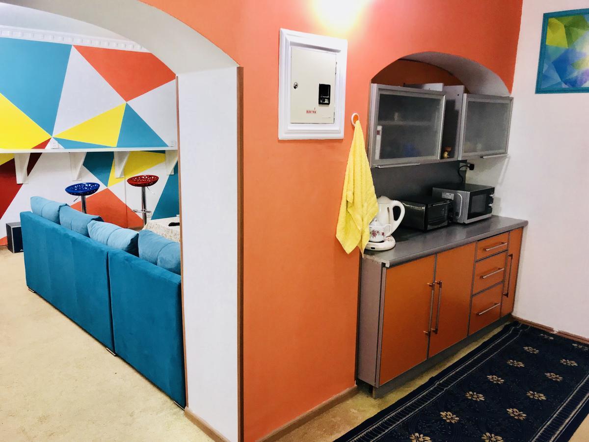 Check-In Hostel Baky Esterno foto